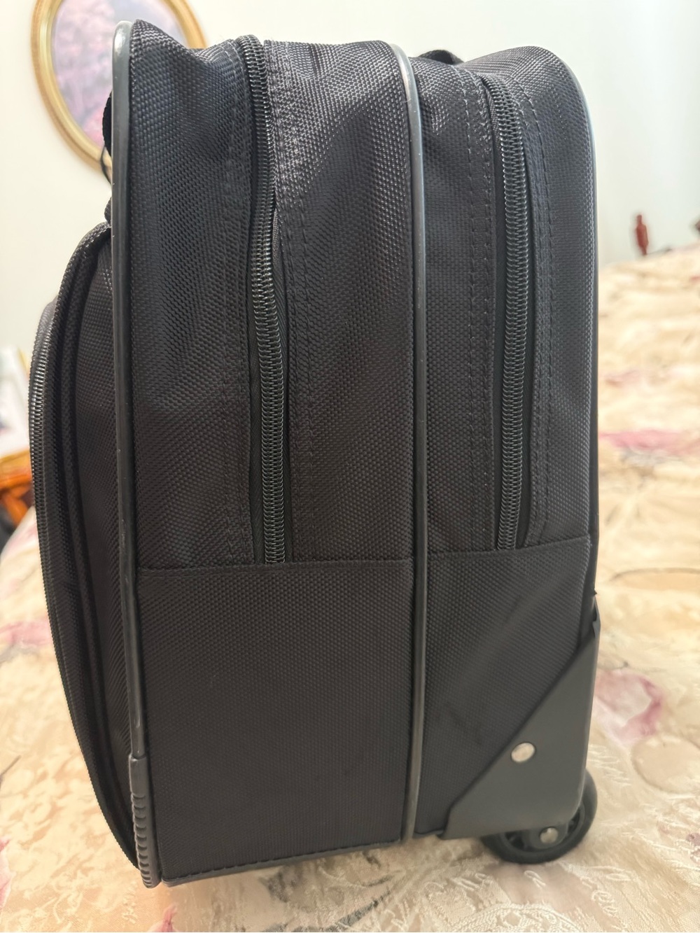 Targus Black Professional Teacher’s Rolling Laptop Case for Organization - Picture 4 of 9